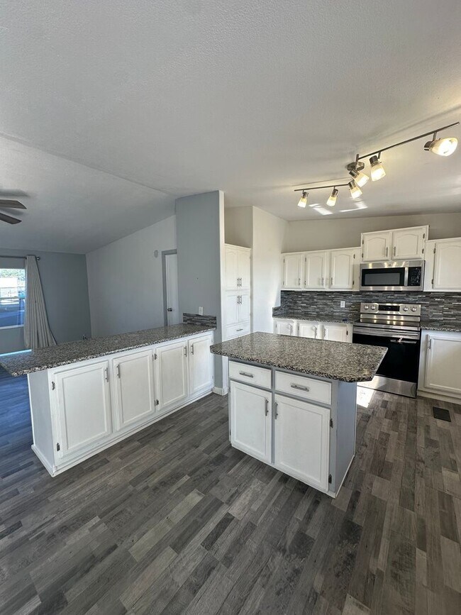 Building Photo - MODERN UPGRADES AND RURAL LIVING IN PEYTON