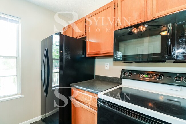 Building Photo - At Last, This Is What You Have Been Searching For!