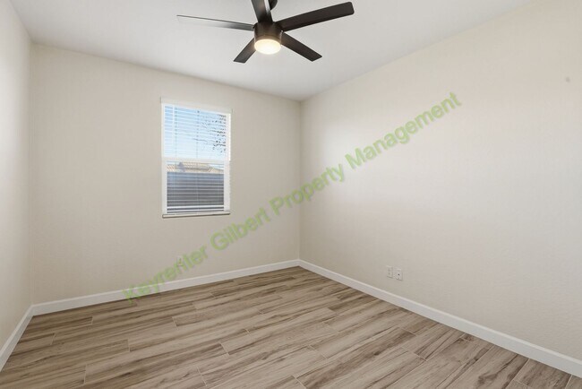 Building Photo - Modern Mesa Living in a Prime East Valley Location