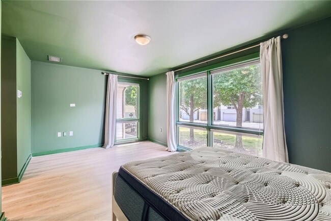 Building Photo - 1273 Eames Green NW