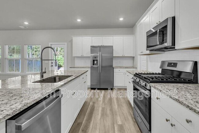 Building Photo - 181 Camellia Bloom Dr