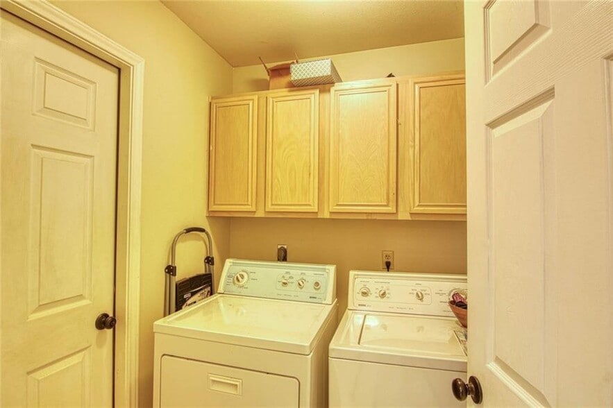 Laundry Room - 714 Saint Lucy Dr