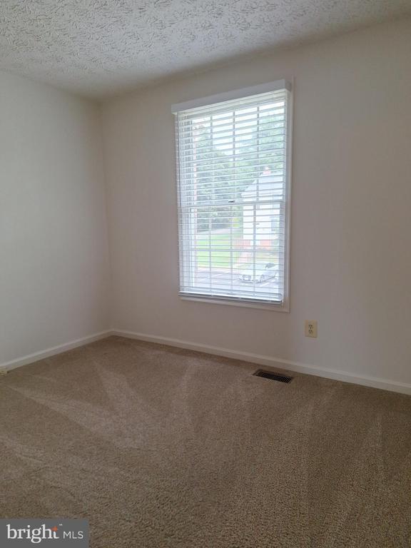Building Photo - 505 Cross Ridge Ct