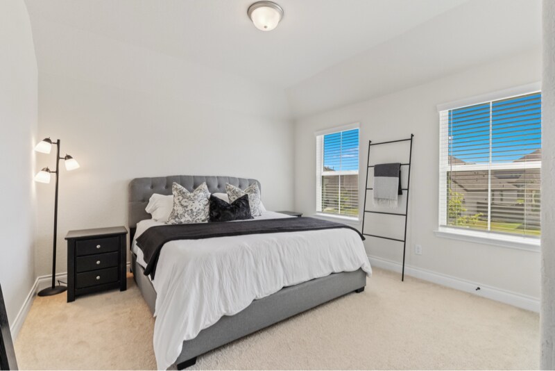 Building Photo - 2130 Dalhart