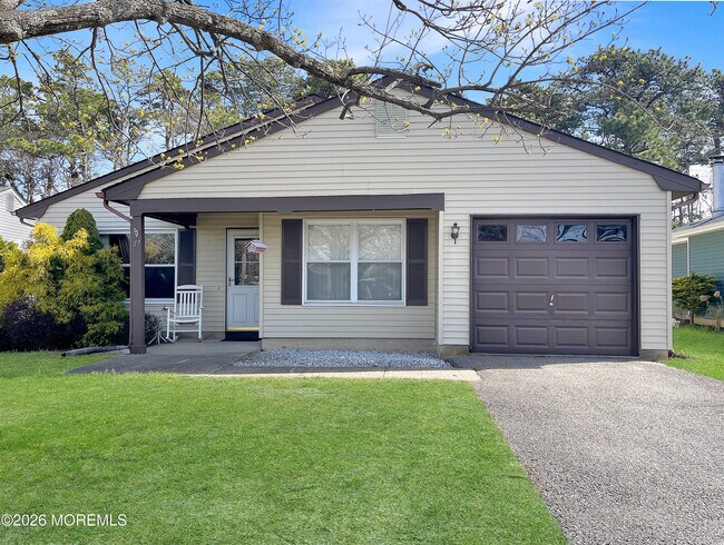 Building Photo - 17 Seaview Ave