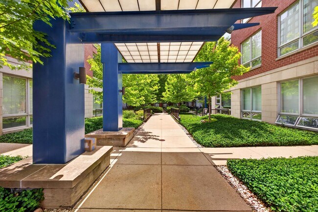 Building Photo - 1151 W Washington Blvd