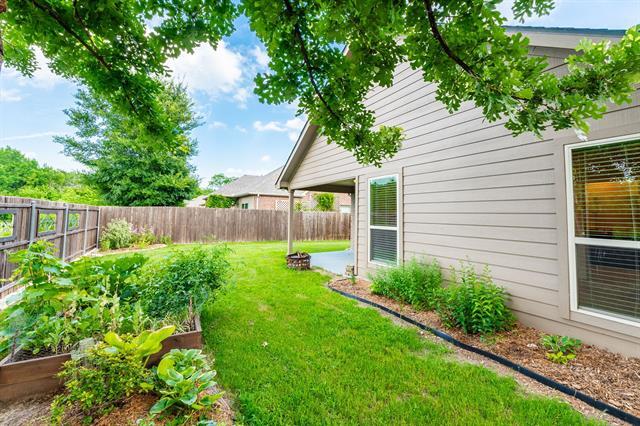 Building Photo - 9820 Diamondback Ln
