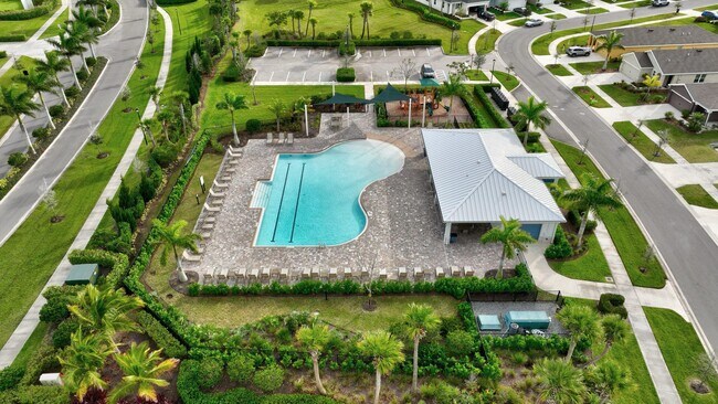 Building Photo - 10819 Pacini Wy