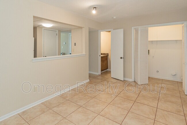Building Photo - 2364 Grayson Valley Cir