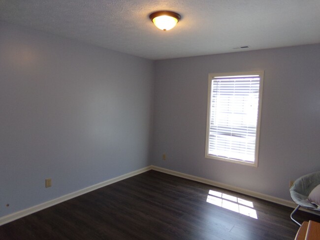 Building Photo - Charming Home in Havelock