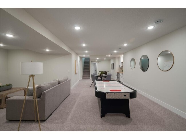 Building Photo - 12215 Westridge Ln