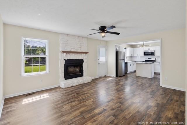 Building Photo - 1067 Pleasant Oak Dr