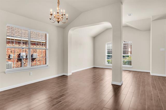 Building Photo - 9941 Voss Ave