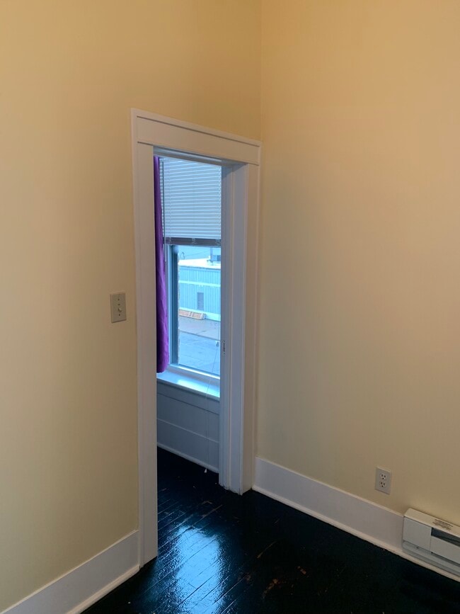 Building Photo - 127 South James Street