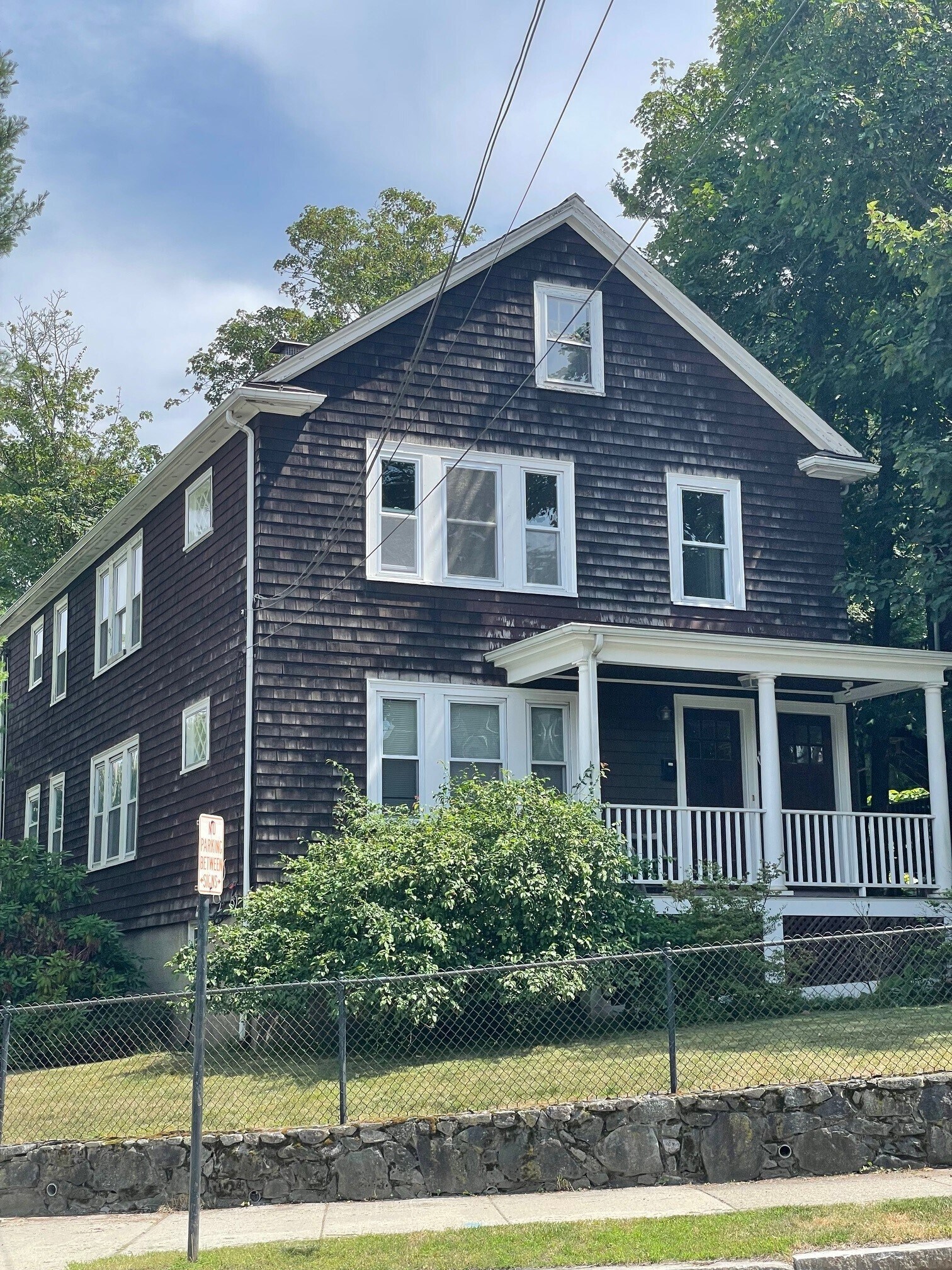 Building Photo - 46 Waverley Ave