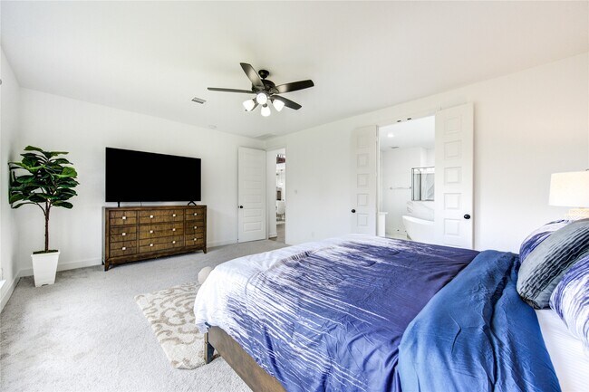 Building Photo - 31506 Copper Oaks Ct