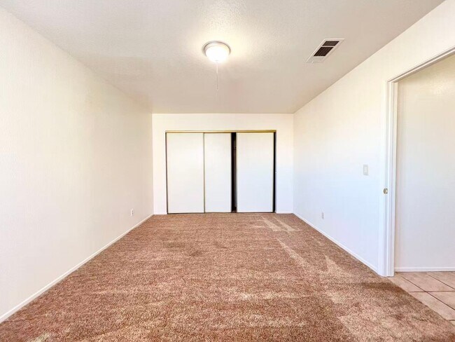 Building Photo - 1241 Pacific Terrace Dr