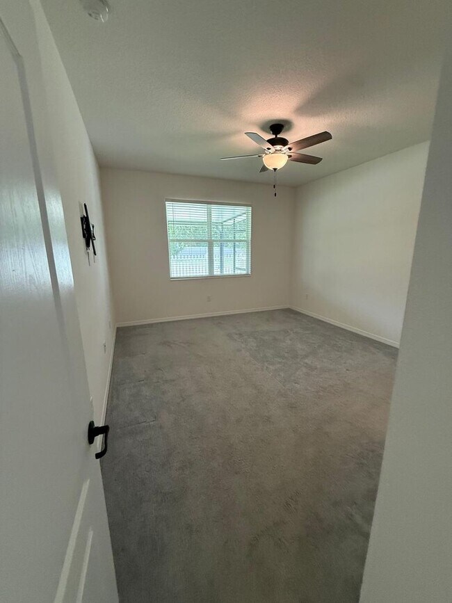 Building Photo - 3 BEDROOM, 2 BATHOOM IN DEANS XING/LITTLE ECON