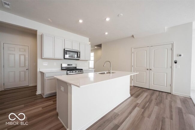 Building Photo - 14257 Tenbury Wy