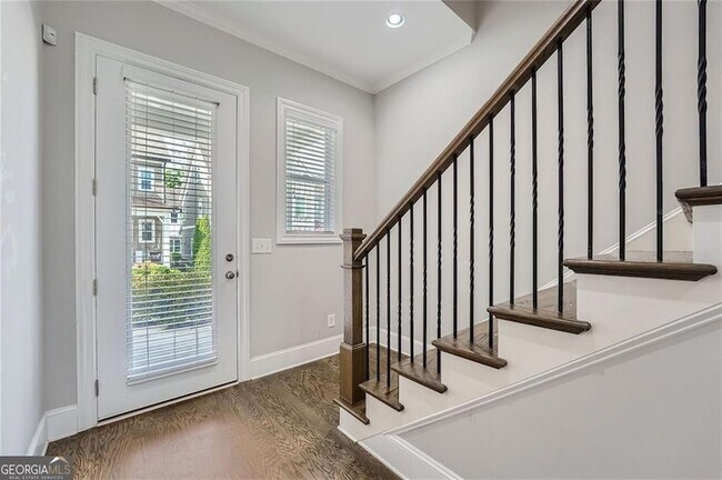 Building Photo - 18 Hardpan Aly