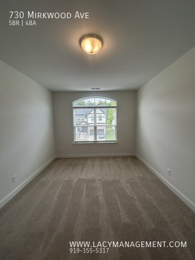 Building Photo - 730 Mirkwood Ave