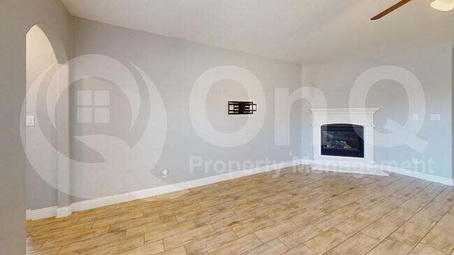 Building Photo - 4006 Whitetail Ln