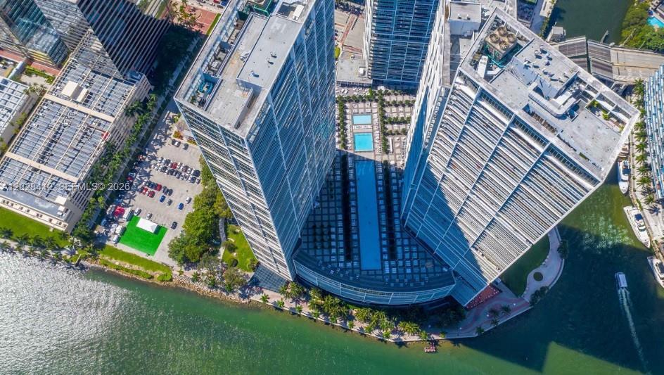 Building Photo - 475 Brickell Ave
