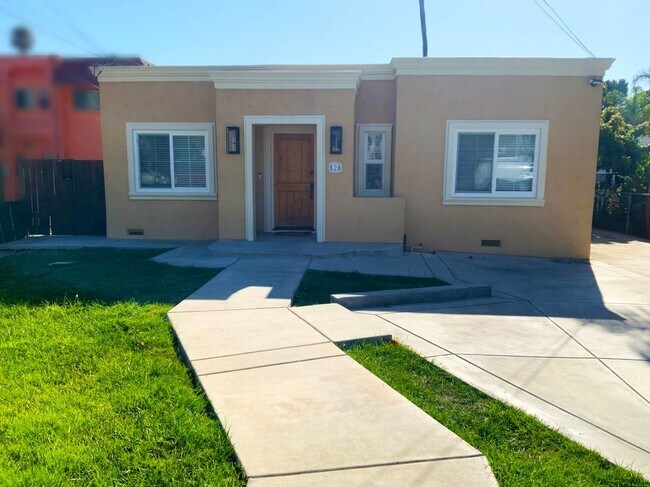 Building Photo - 520 Glover Ave