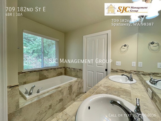 Building Photo - 709 182nd St E