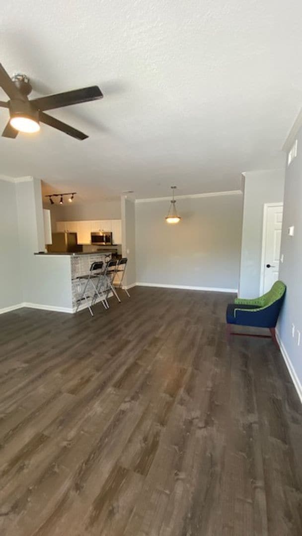 Building Photo - Beautiful 2/2 Condo Fully Remodeled!! A Must See to Appreciate!!
