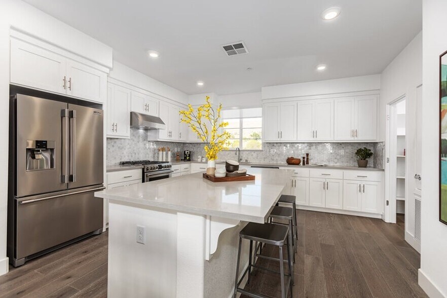 Kitchen - 29430 Urbia Way