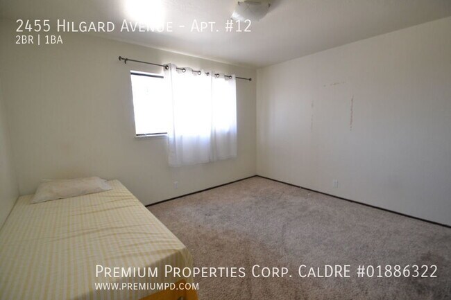 Building Photo - 2455 Hilgard Ave