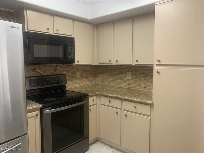 Building Photo - 2300 E Silverado Ranch Blvd