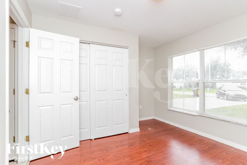 Building Photo - 1932 Michigan Ct