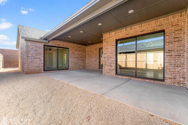 Building Photo - 4527 22nd Pl