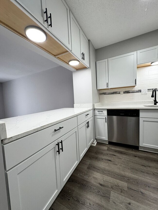 Building Photo - Discover Your Perfect Home at Bellagio Nor...