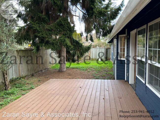 Building Photo - 3 br, 2.5 bath House - 1350 South 250th St...
