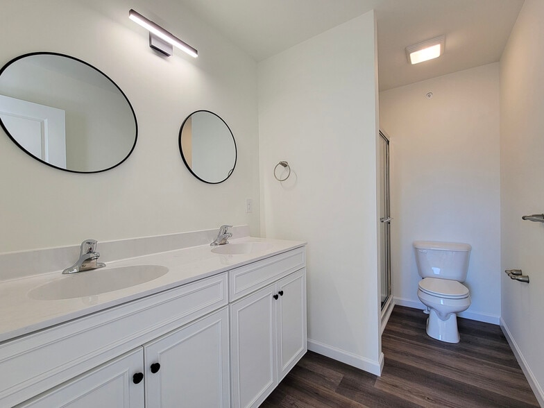 Building Photo - 19 Pacific Blvd