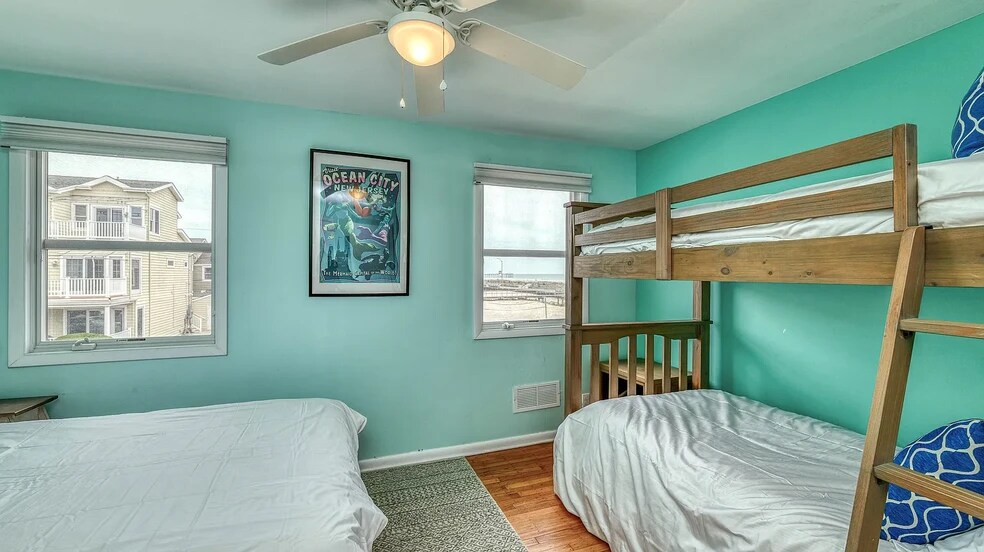 Building Photo - 108 S Newark Ave