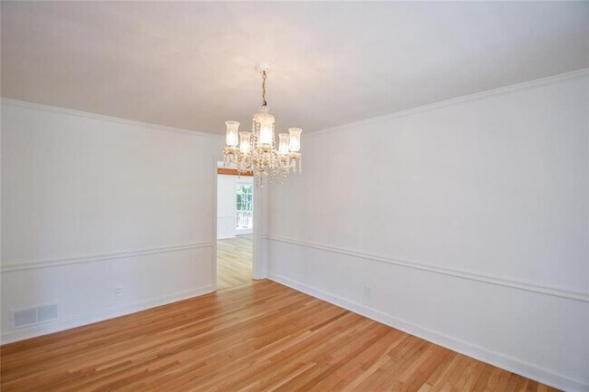 Building Photo - 17040 Birmingham Rd