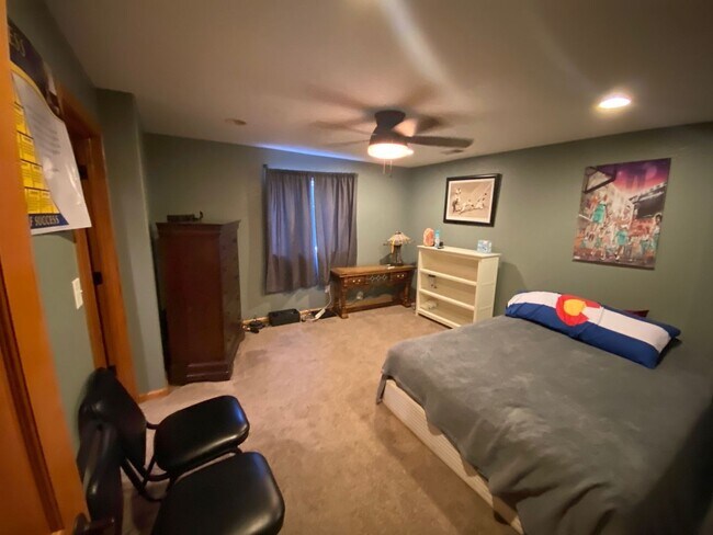 Building Photo - Beautiful Estate in South Fort Collins