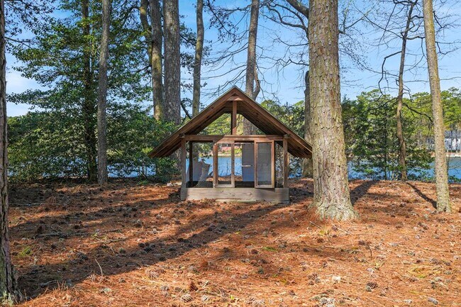 Building Photo - 14279 Eastfield Dr