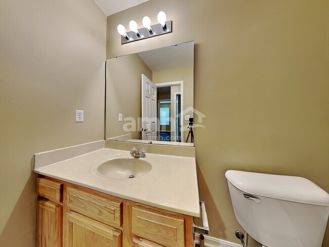 Building Photo - 51 Huntington Ave