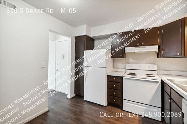 Building Photo - 330 S Drake Rd