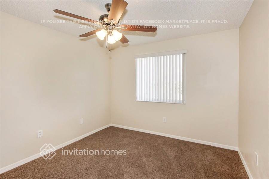 Building Photo - 9546 SW 156th Pl
