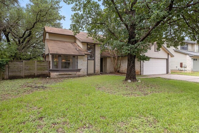 Building Photo - 8905 Bridgewood Trail