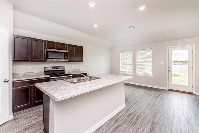 Kitchen to Dining to Backdoor - 48465 Red Fox Dr