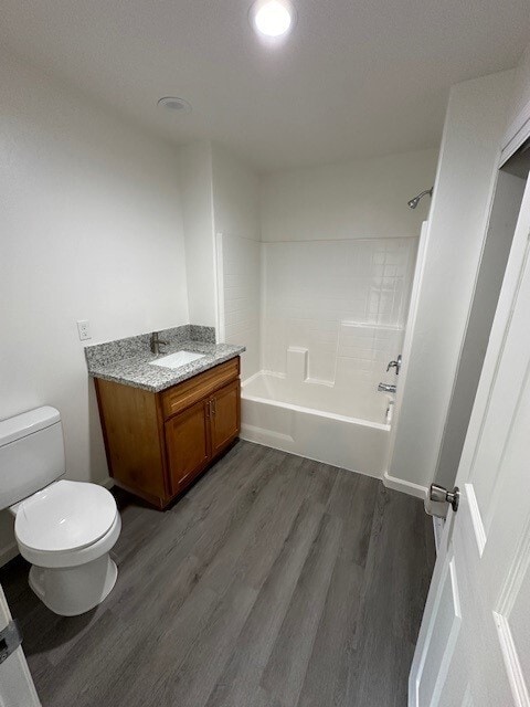 Building Photo - 720 Beverly Dr