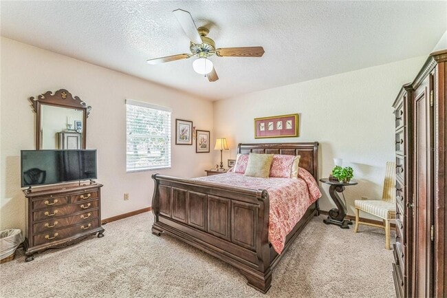 Building Photo - 404 Anderson Dr
