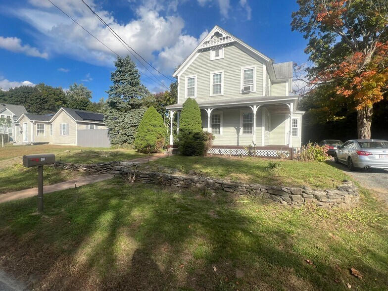 Building Photo - 155 Hill St